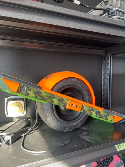 Onewheel Pint- Agent Orange